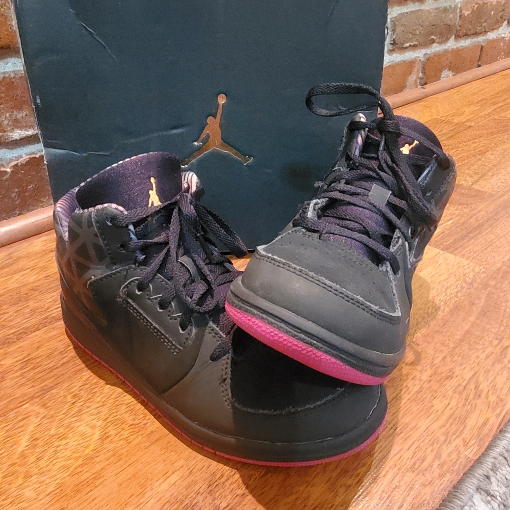 Air Jordan 1 Flight Gym Shoes